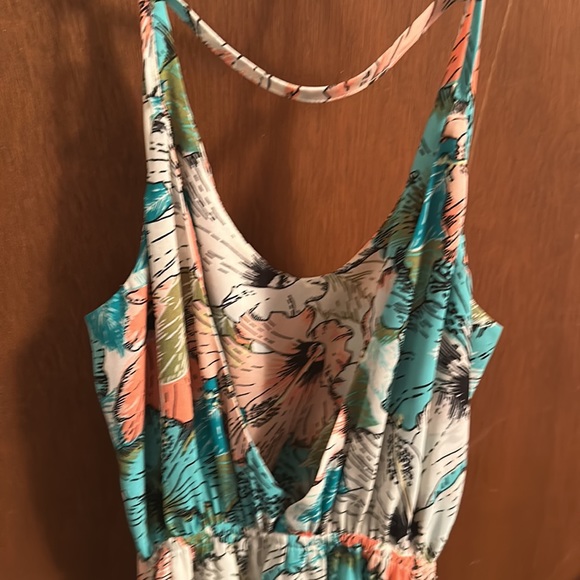 Beautiful H&M sun dress - Picture 3 of 3